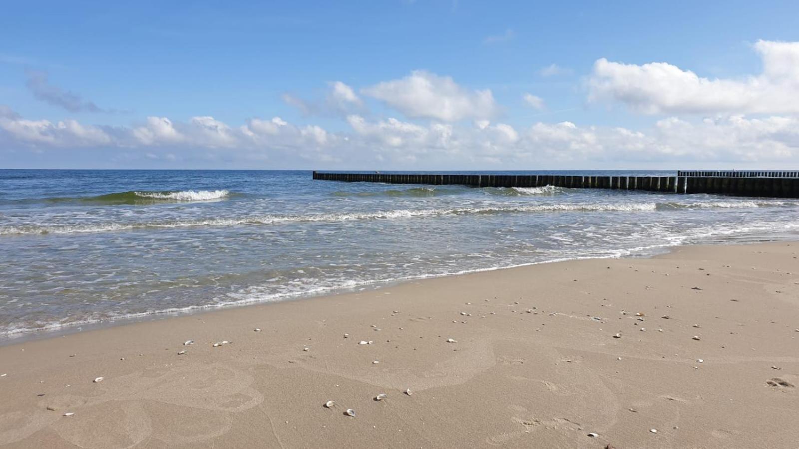"Ab Zum Strand" Ferienwohnung Mit Balkon Zempin Exterior foto